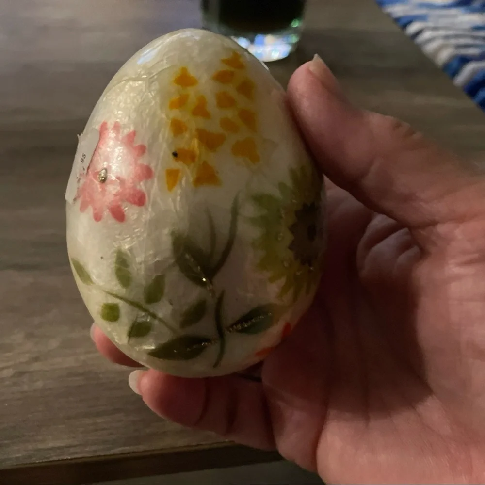 Vintage pair of Handpainted Floral decoupage Easter/Spring decorative Eggs